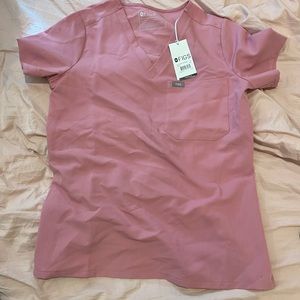 Figs - Chalk Pink Catarina Top